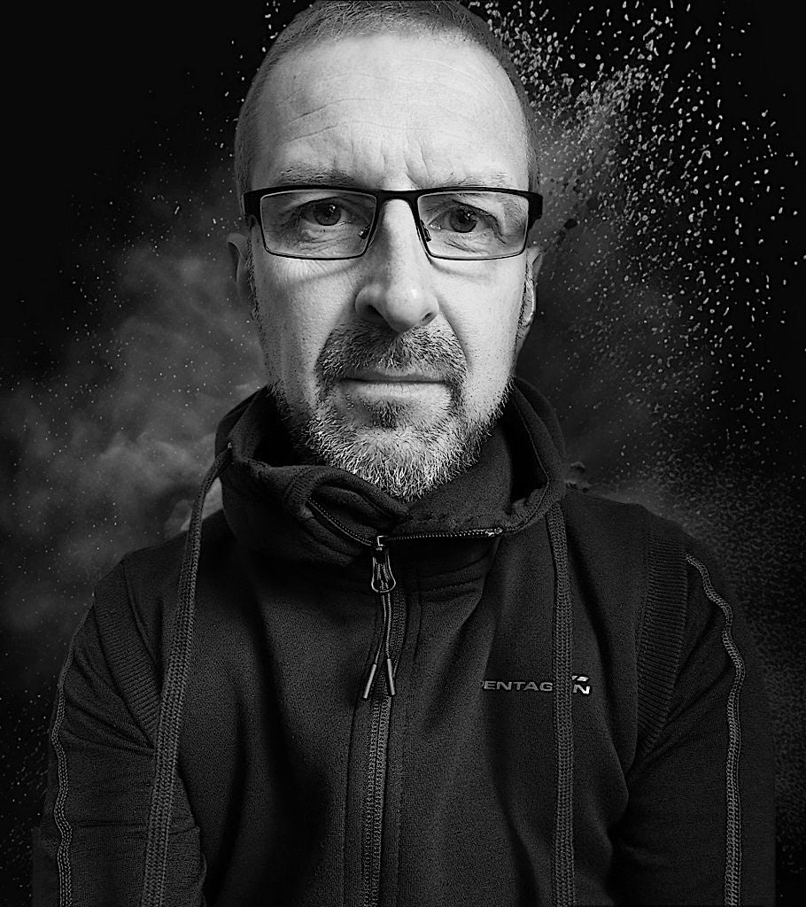 Kev Spence "Stormloop"